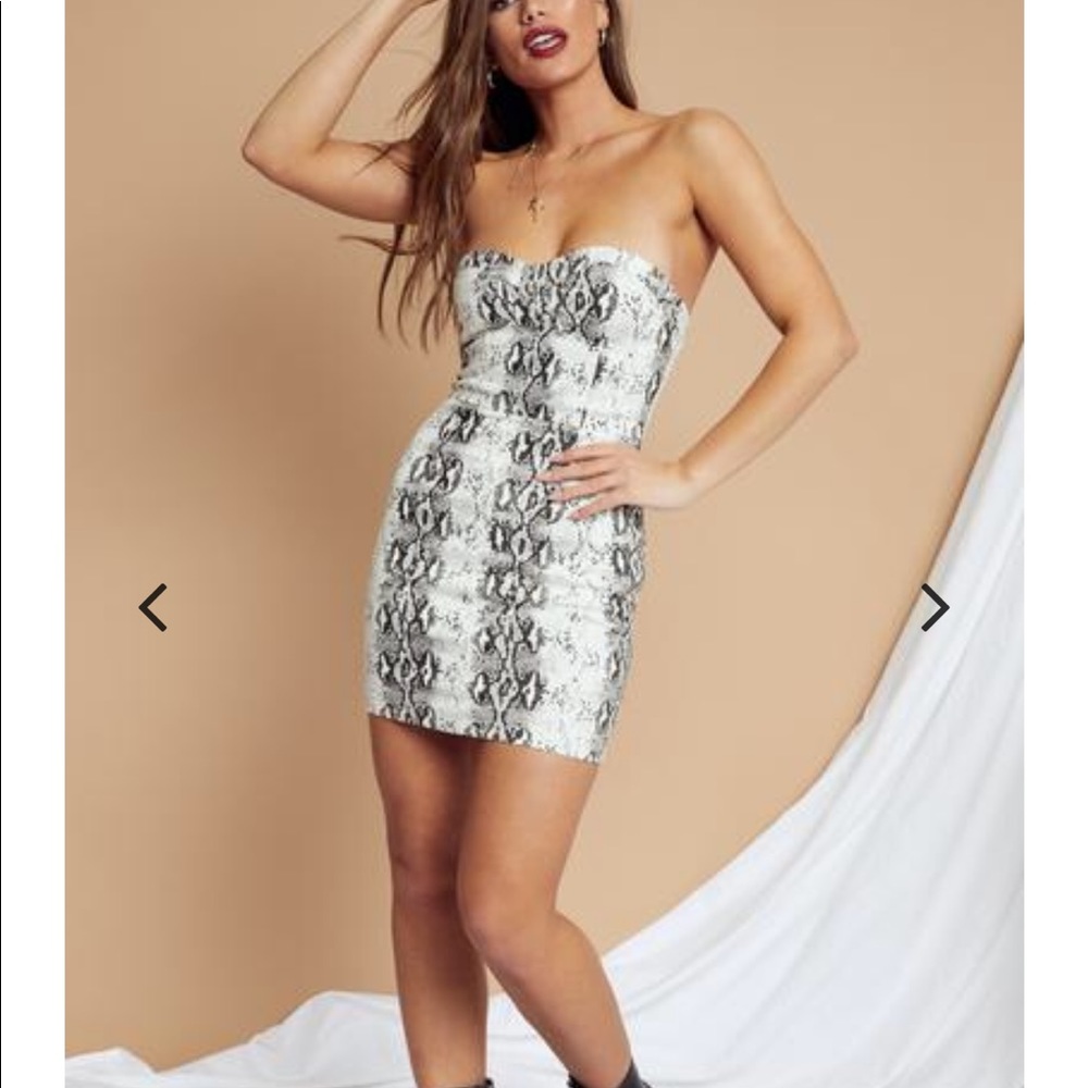 White snake dress